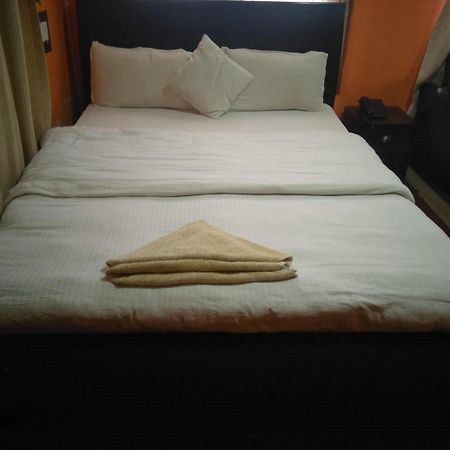 Suhan Hotel Kathmandu Exterior photo